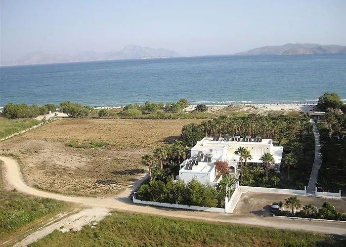 Cavo D' Oro Aparthotel