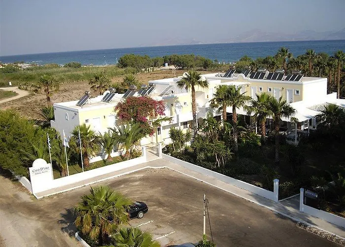 Cavo D' Oro Aparthotel 3*