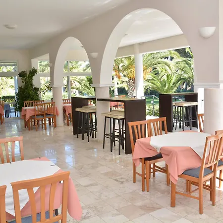 Cavo D' Oro مارماري