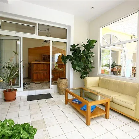 Cavo D' Oro Apartahotel