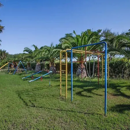 شقة فندقية Cavo D' Oro 3*