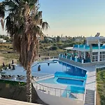 Cavo D' Oro Hotel de apartamente