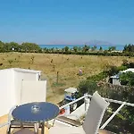 Hotel apartamentowy Cavo D' Oro 3*