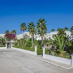 Cavo D' Oro Hotel apartamentowy