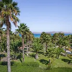Cavo D' Oro Hotel apartamentowy 3*